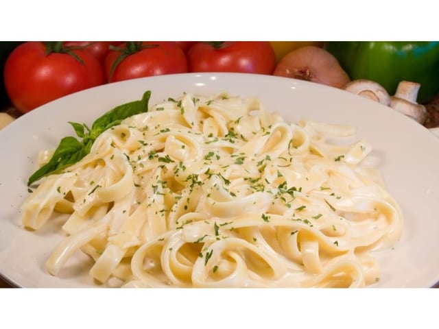 Fettuccine Alfredo.