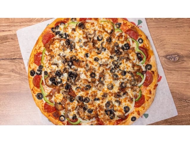 Deluxe (Personal - 9” - 4 Slices).