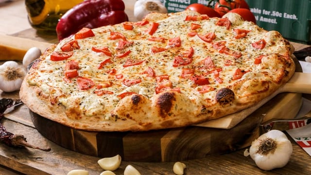 White Knight (Il Gigante - 20" - 16 Slices).